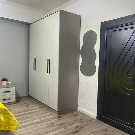 Blloku One-room * Tirana